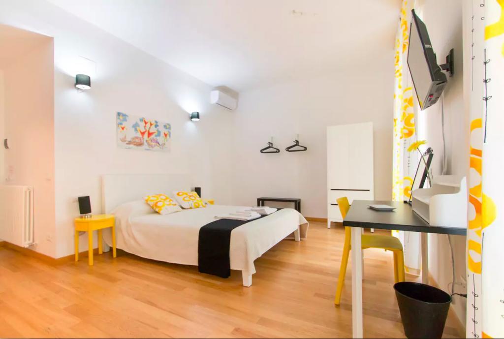 Via Colombo Holiday Rooms La Spezia Exterior photo