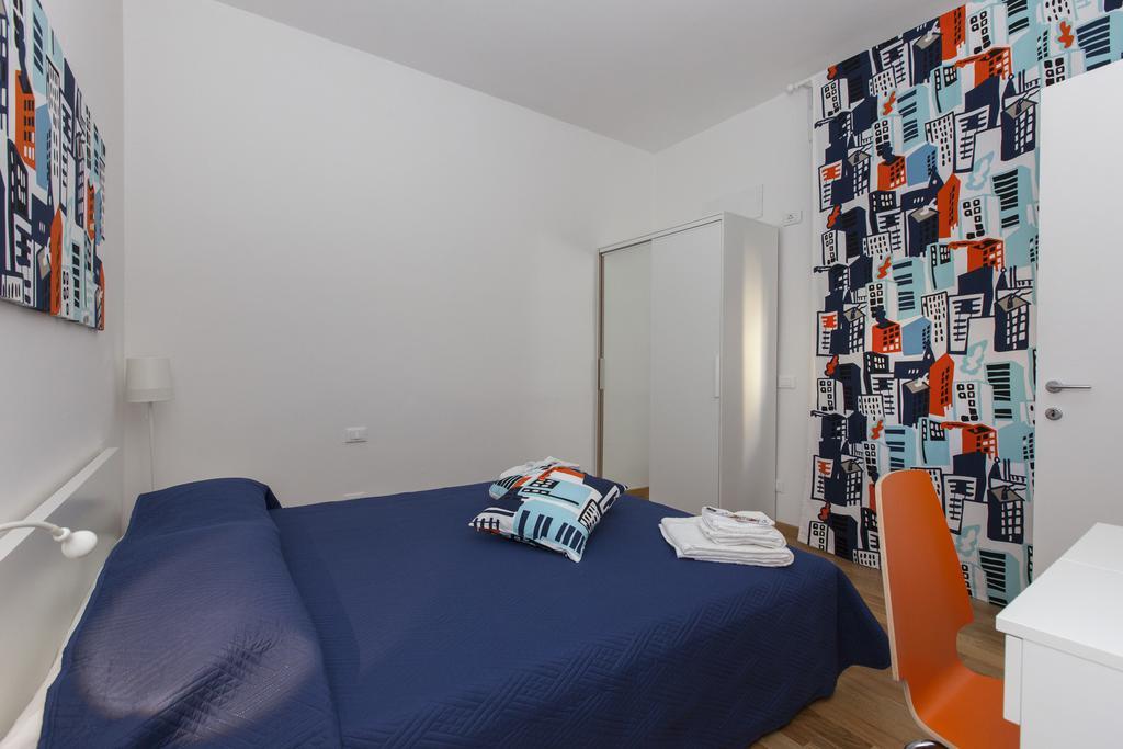 Via Colombo Holiday Rooms La Spezia Exterior photo