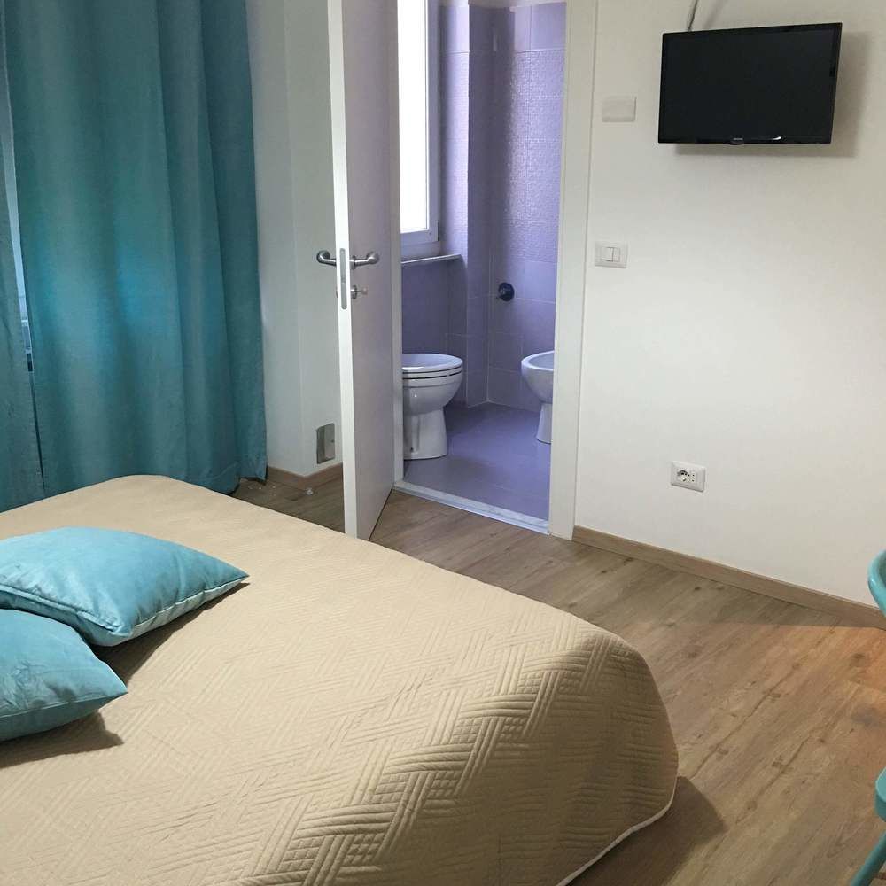 Via Colombo Holiday Rooms La Spezia Exterior photo