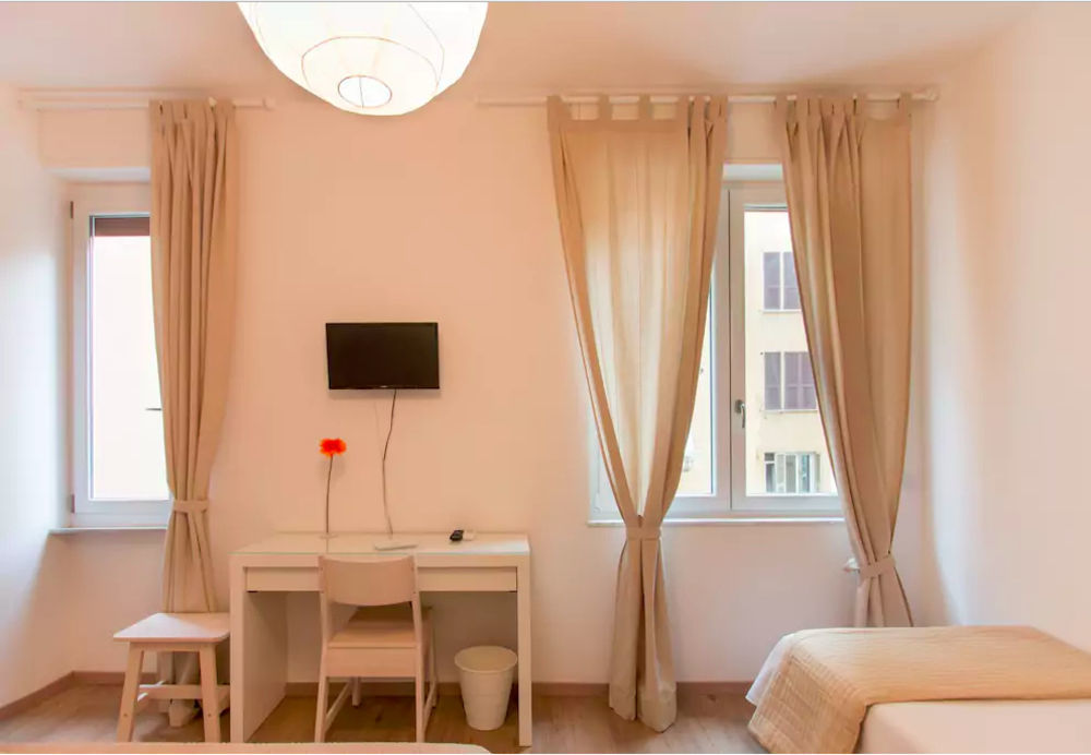 Via Colombo Holiday Rooms La Spezia Exterior photo
